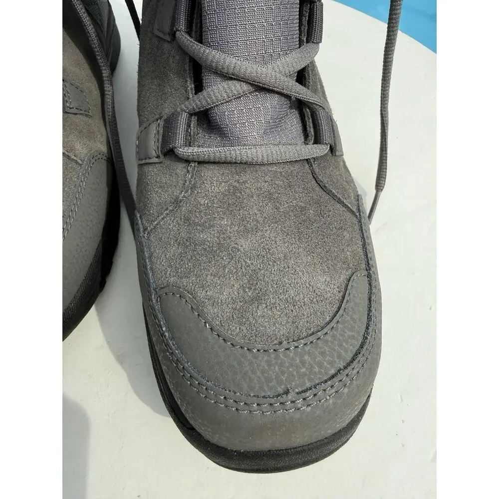 Women's 10 M Columbia Minx Mid II Snow Waterproof Boots Insulated Gray Faux Fur